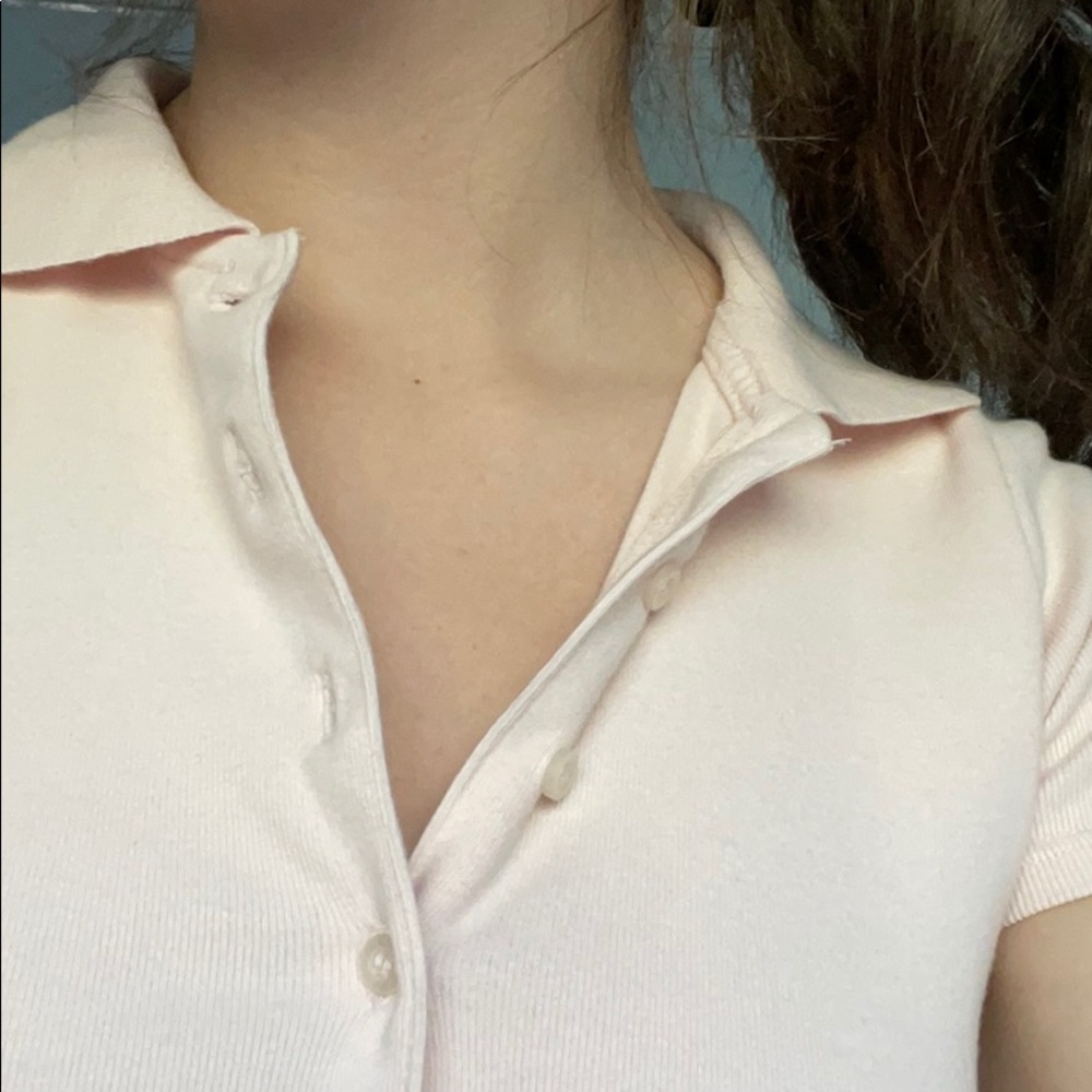 Brady button pink top